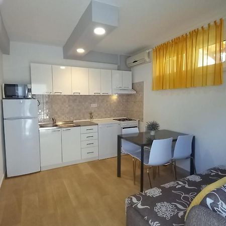 Apartman Marta Подстрана Экстерьер фото