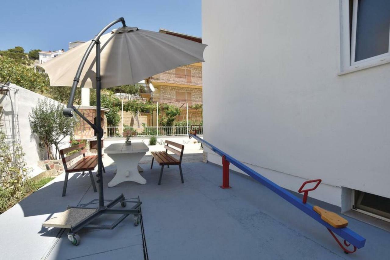 Apartman Marta Подстрана Экстерьер фото