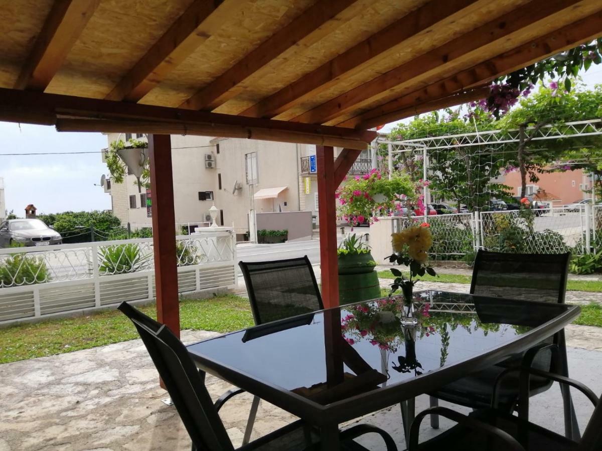 Apartman Marta Подстрана Экстерьер фото